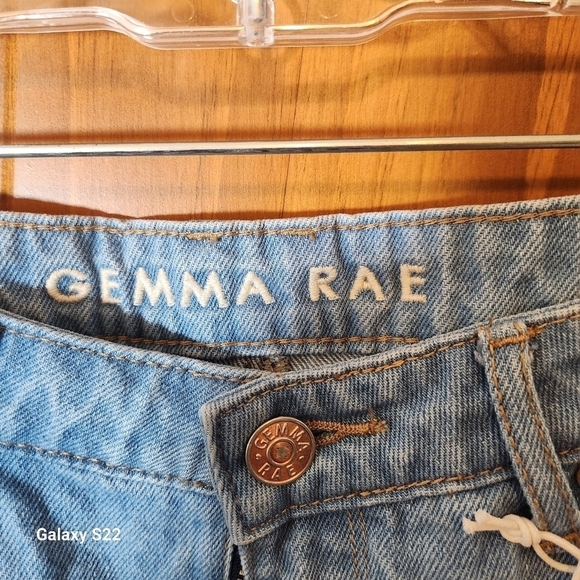 Gemma Rae Mom Short size 9/29 - Picture 5 of 7